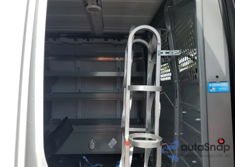 2025 GMC Savana G2500 from USA, damaged, VIN 1GTW7AFP7S1121914